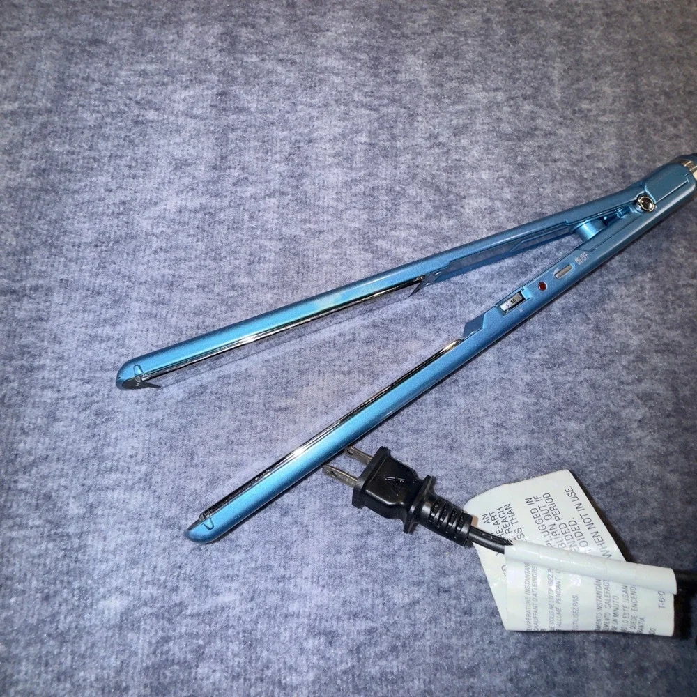 BaBylissPRO Nano Titanium Hair Straightener Flat Iron Blue Professional Styling
